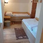 Adam Vendeghaz 3*