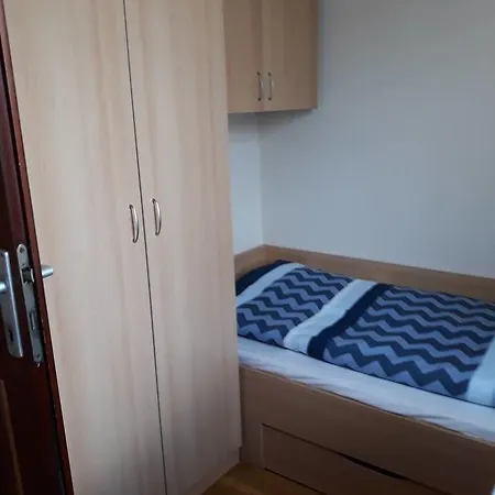 Adam Vendeghaz Guest house