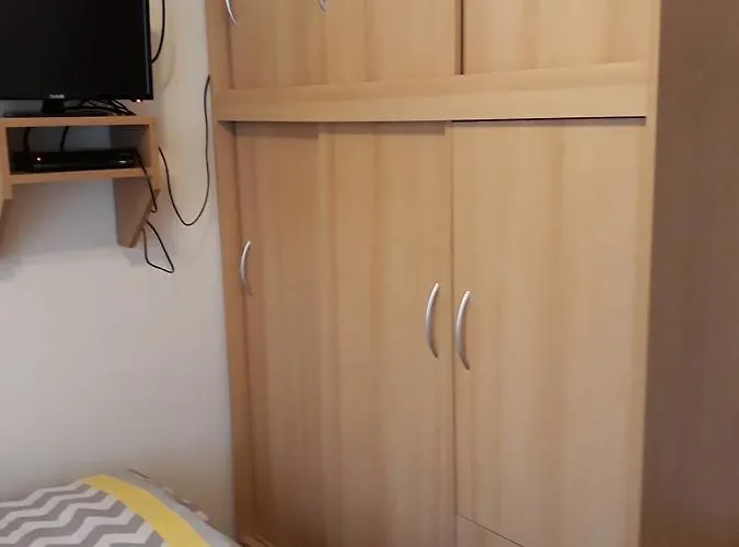 Adam Vendeghaz 3* Siofok